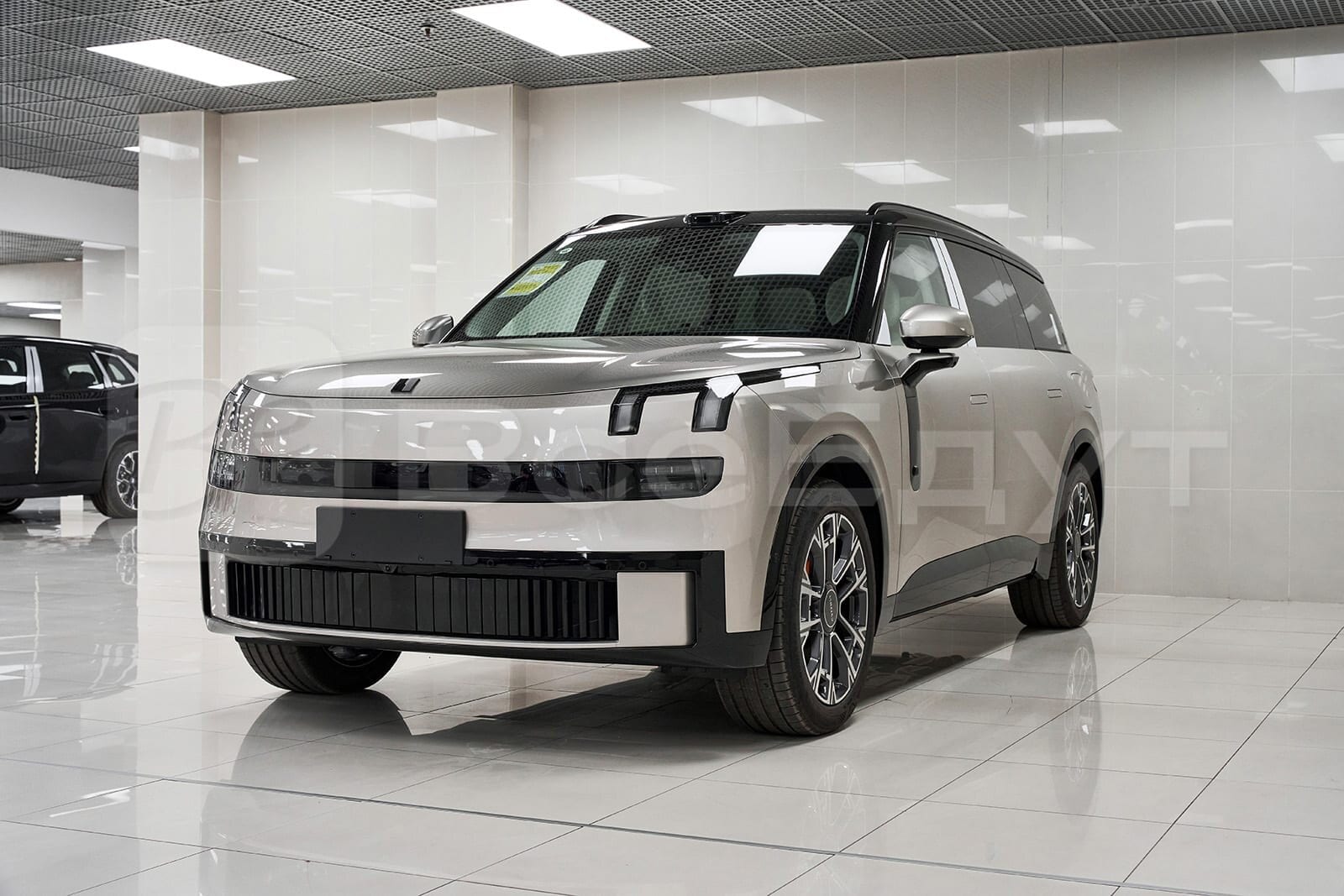 Lynk&Co 900, 2026