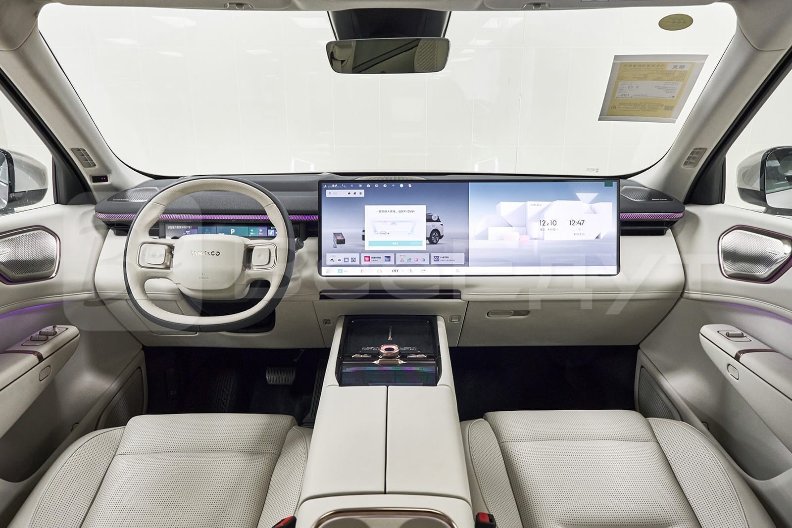 Lynk&Co 900, 2026