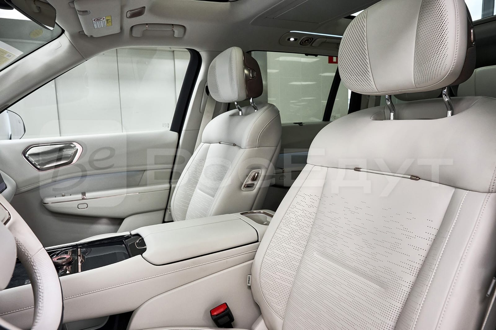 Lynk&Co 900, 2026