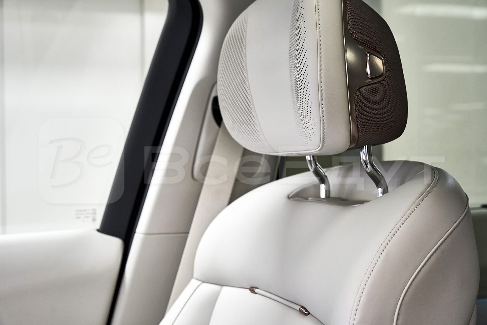 Lynk&Co 900, 2026