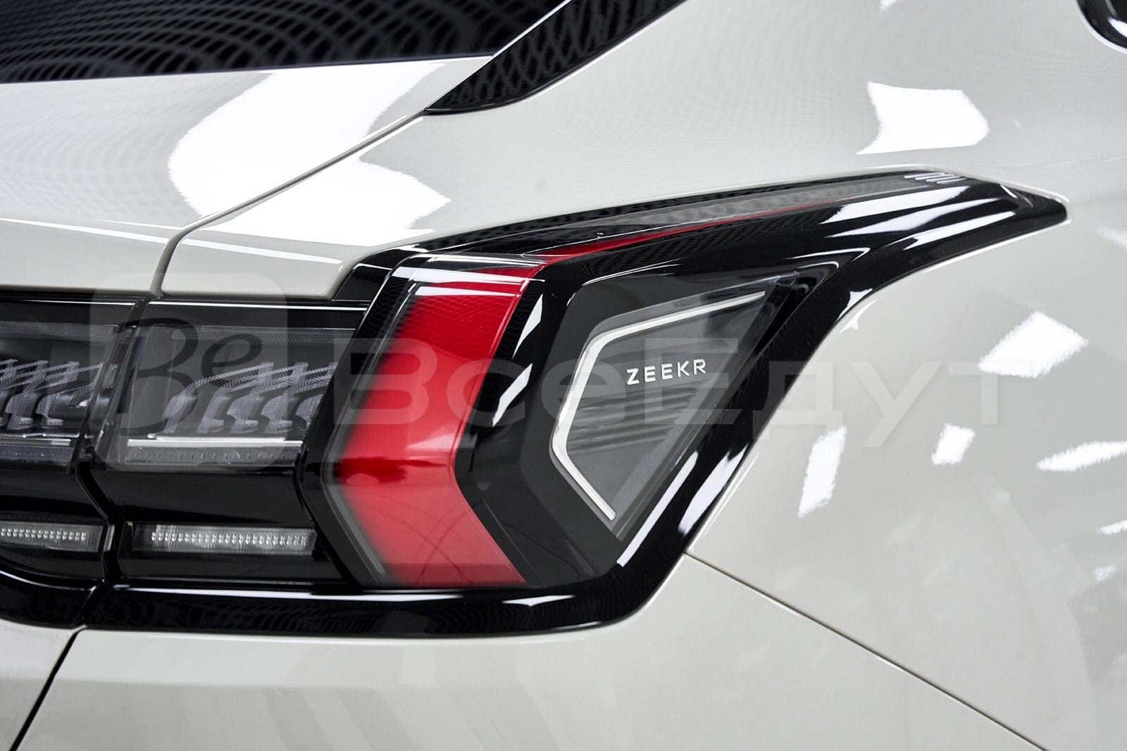 Zeekr 001, 2025